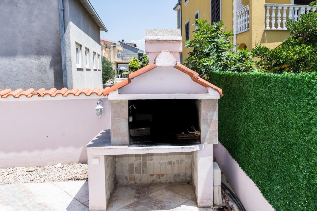 Apartments Dovana Kaštela المظهر الخارجي الصورة