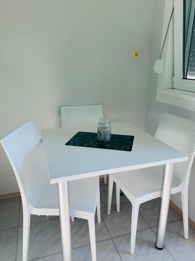 Apartments Dovana Kaštela المظهر الخارجي الصورة